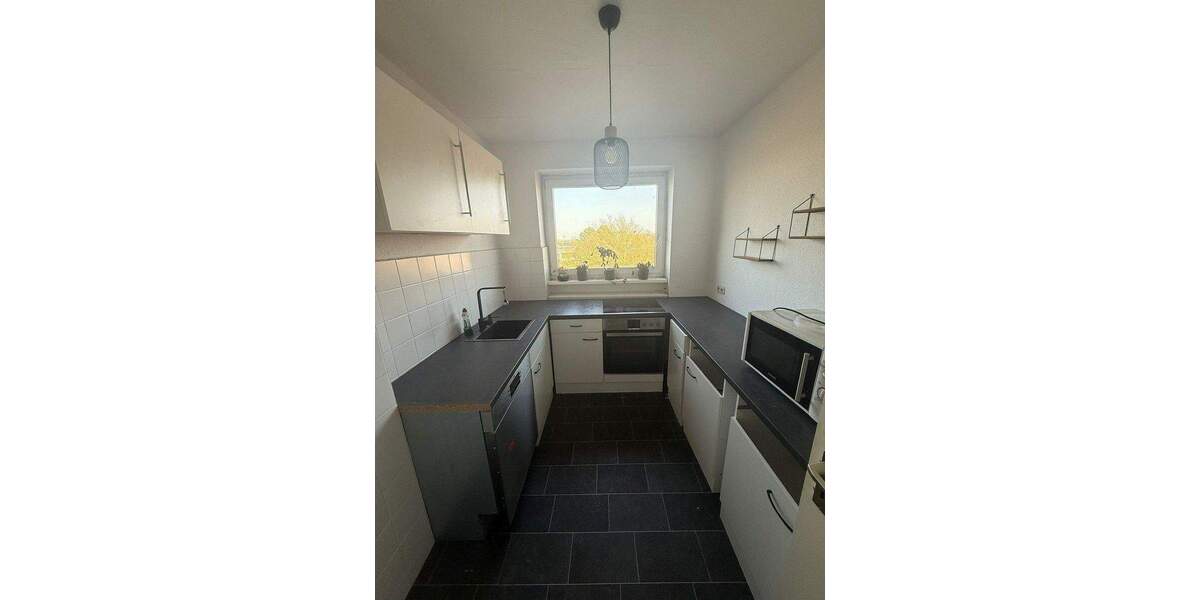 Etagenwohnung Salzgitter Lebenstedt - 3 Zimmer, 66 m&sup2;, 400&euro; | Angebot:26246771