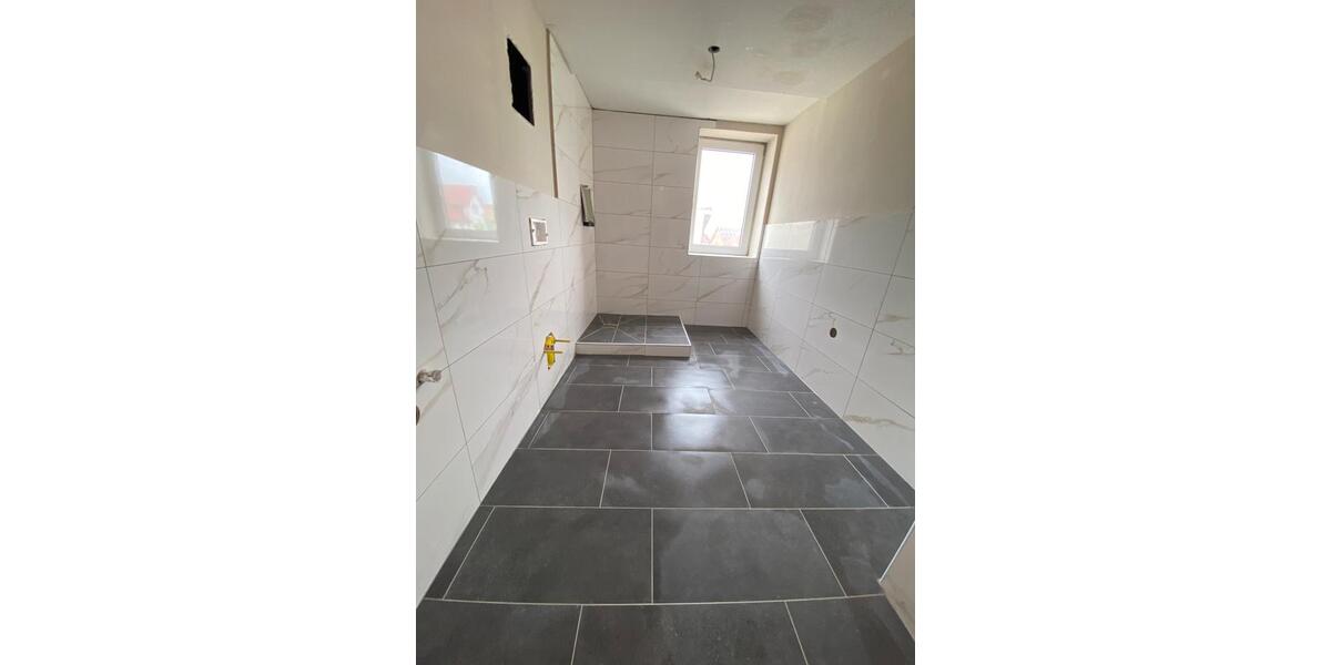Doppelhaushälfte Bad Salzdetfurth - 6 Zimmer, 140 m&sup2;, 159.000&euro; | Angebot:27195367