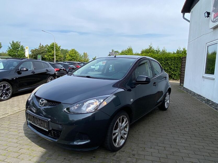 Mazda 2 189.000 km 1.999 € Goslar 38644