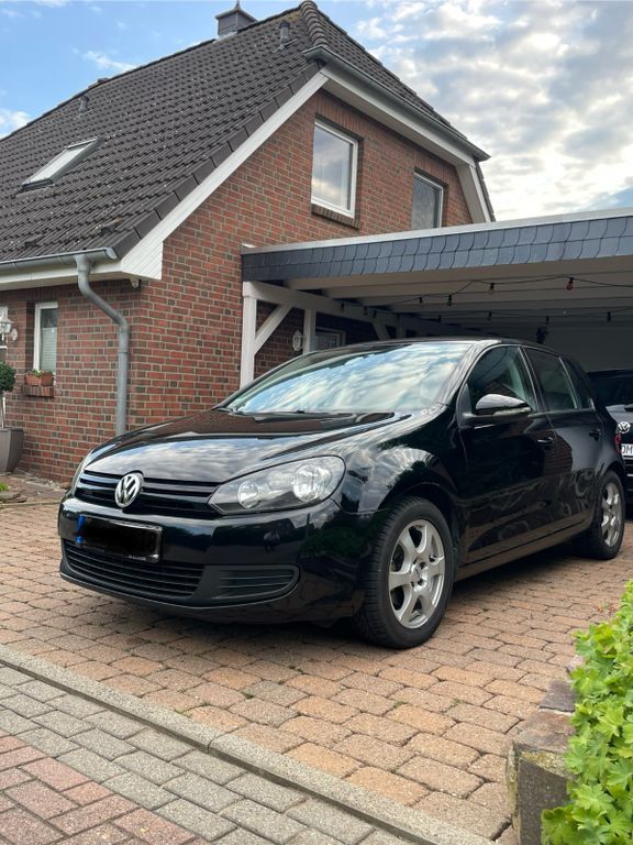 VW Golf 234.600 km 3.950 € Hohenhameln 31249