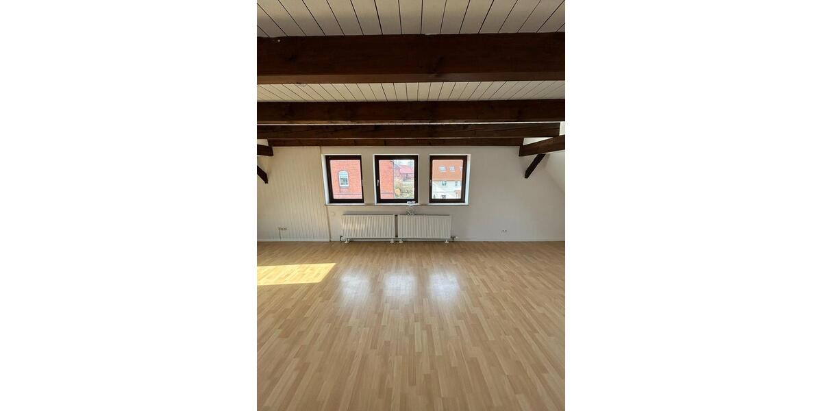 Maisonettenwohnung Algermissen - 6 Zimmer, 160 m&sup2;, 1.050&euro; | Angebot:24841248