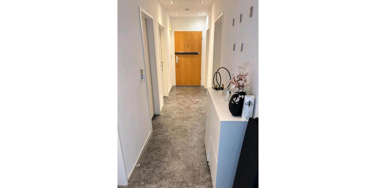 Dachgeschoßwohnung Braunschweig Wabe-Schunter-Beberbach - 4 Zimmer, 91 m&sup2;, 1.140&euro; | Angebot:24526572