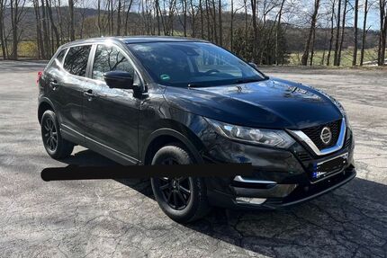 Nissan Qashqai 61.237 km 17.200 &euro; HOLLE 31188