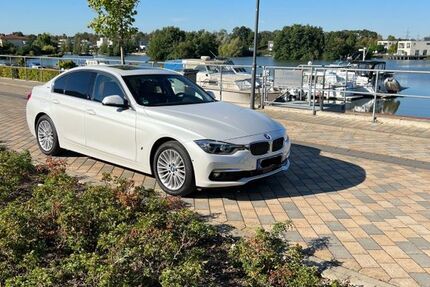 BMW 330 62.500 km 21.900 &euro; Vechelde 38159