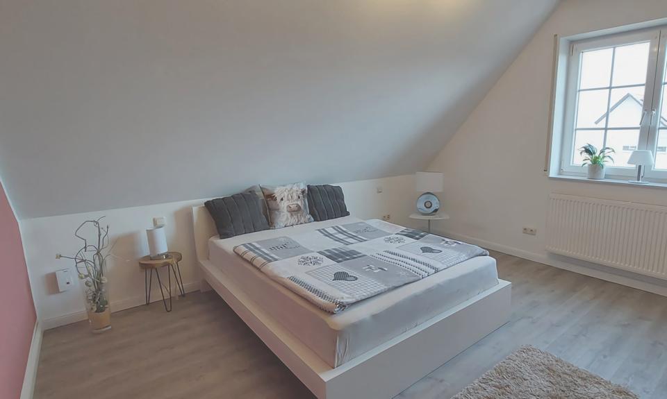 Einfamilienhaus Ilsede - 10 Zimmer, 277 m&sup2;, 545.000&euro; | Angebot:27265136