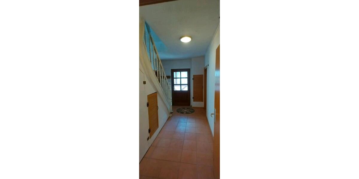 Einfamilienhaus Salzgitter Ortschaft Südost - 11 Zimmer, 207 m&sup2;, 139.000&euro; | Angebot:26531435