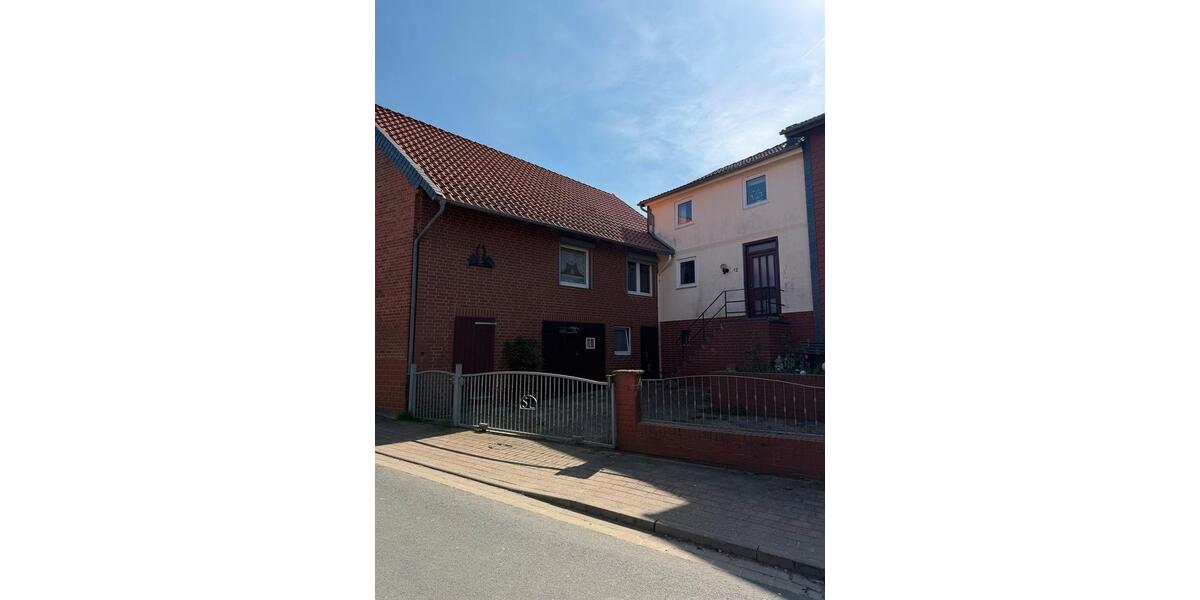 Doppelhaushälfte Bockenem - 6 Zimmer, 74 m&sup2;, 35.000&euro; | Angebot:26317351