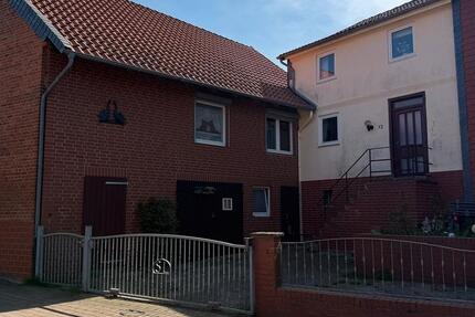 Haus Bockenem - 6 Zimmer, 74 m&sup2;, 35.000&euro; | Angebot:26317351