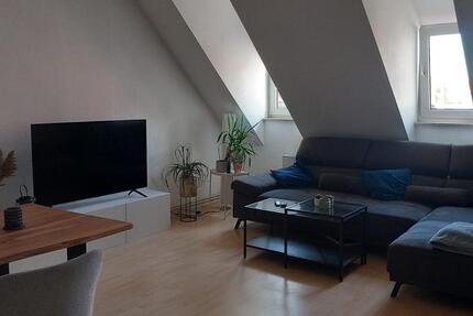 3 Zimmer Dachgeschoßwohnung Nähe Theater