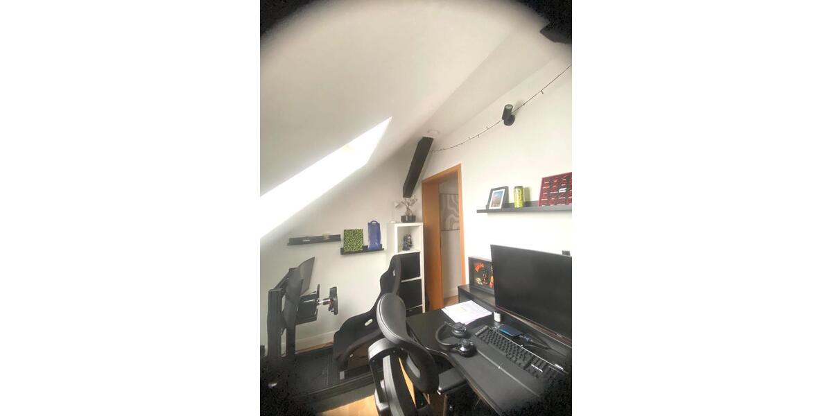 Dachgeschoßwohnung Braunschweig Wabe-Schunter-Beberbach - 2.5 Zimmer, 90 m&sup2;, 810&euro; | Angebot:25232088