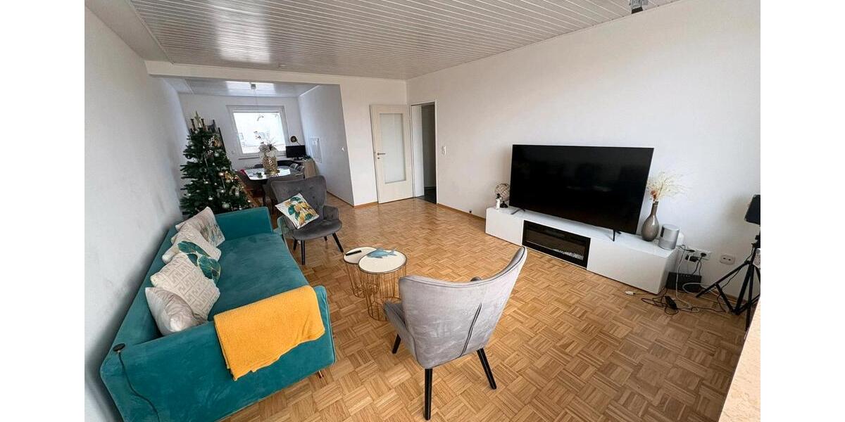 Dachgeschoßwohnung Braunschweig Wabe-Schunter-Beberbach - 4 Zimmer, 91 m&sup2;, 1.140&euro; | Angebot:24526572
