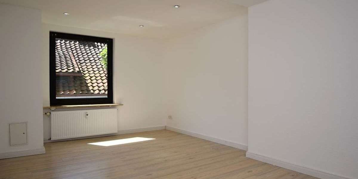 Etagenwohnung Bockenem - 4 Zimmer, 83 m&sup2;, 560&euro; | Angebot:26770276