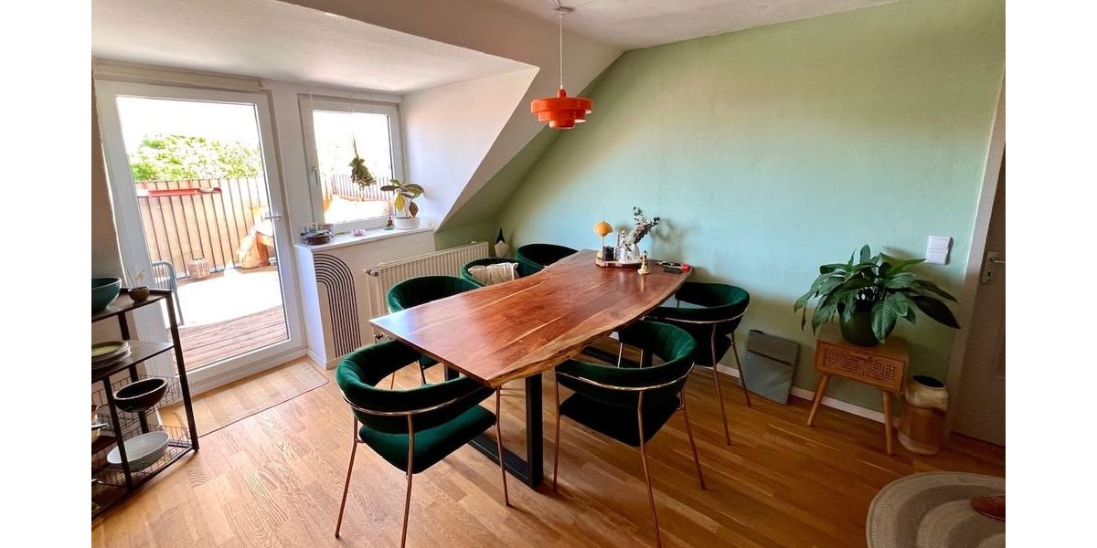 Über den Dächern der Stadt - Dachgeschoßwohnung Hildesheim Ost | Angebot:26631664