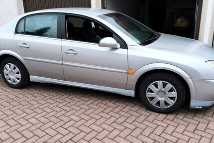Opel Vectra 220.000 km 750 &euro; Holle 31188