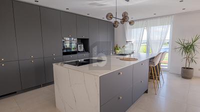 MODERNER WOHNTRAUM MIT VIEL PLATZ 6 zimmer