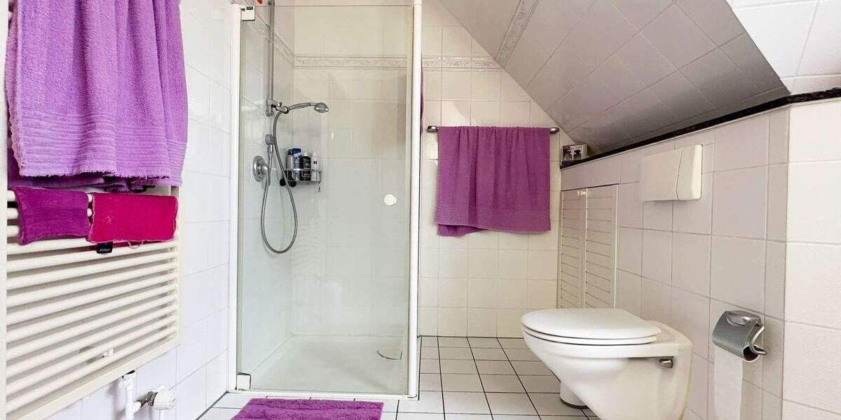 Mehr Raum als gedacht - Doppelhaushälfte mit 2 Carports, ausgebautem Spitzboden & Südwestterrasse 5 zimmer