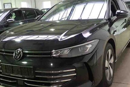 VW Passat Variant 17.000 km 32.990 € Goslar 38640