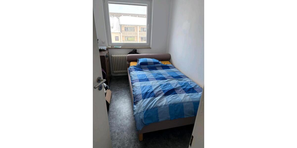 Dachgeschoßwohnung Braunschweig Wabe-Schunter-Beberbach - 4 Zimmer, 91 m&sup2;, 1.140&euro; | Angebot:24526572
