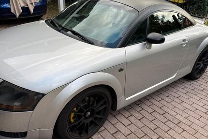 Audi TT 139.000 km 7.999 € Seesen 38723