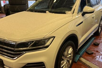 VW Touareg 180.000 km 33.890 &euro; Peine 31228