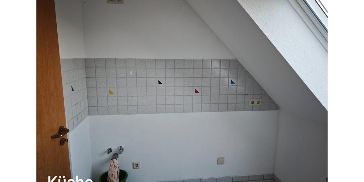 Dachgeschoßwohnung Peine Südstadt - 3 Zimmer, 67 m&sup2;, 675&euro; | Angebot:26610295