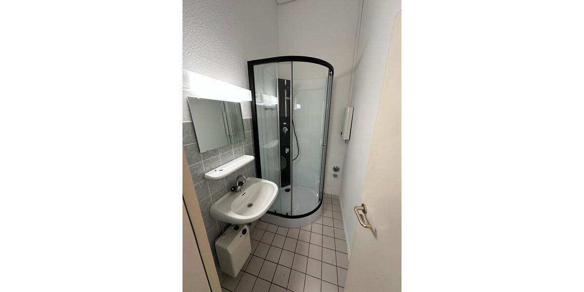 Etagenwohnung Braunschweig - 5 Zimmer, 129 m&sup2;, 1.290&euro; | Angebot:26248079