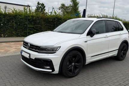 VW Tiguan 113.500 km 21.950 &euro; Vechelde 38159