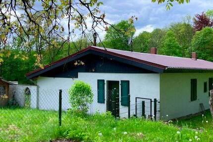 Ungeschliffene Perle - großer Bungalow mit EinliegerWohnung in absoluter Alleinlage - ideal für Hundezüchter Tierhalter