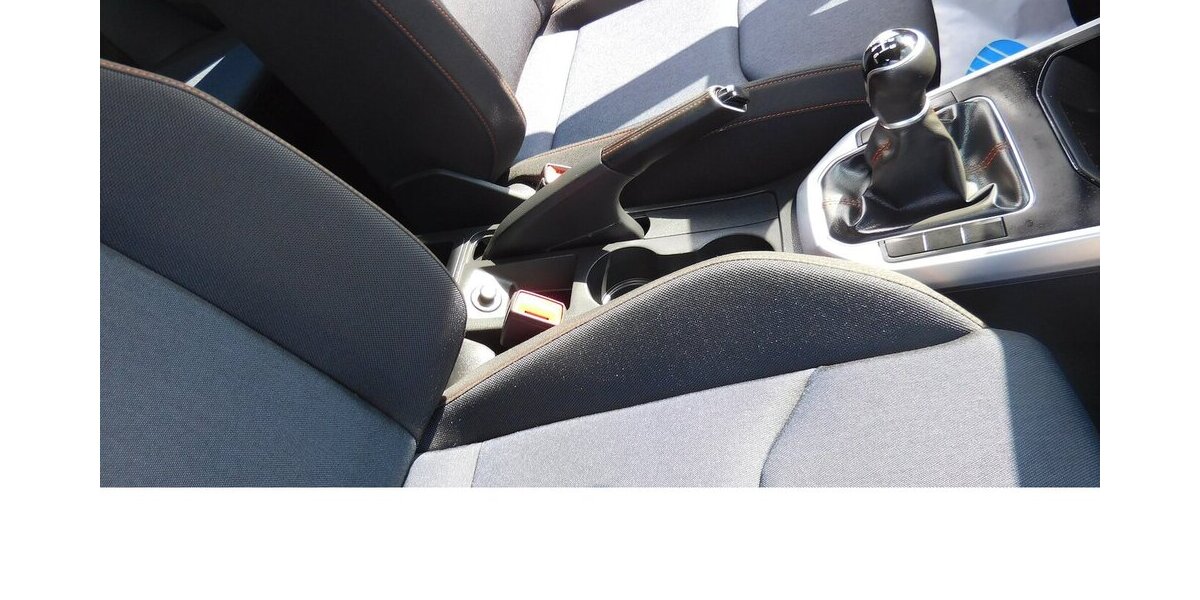 Seat Arona 1.0 FR-Line TSI BMT Navi Klima Alu 30.000 km 16.690 &euro; Vordorf 38533