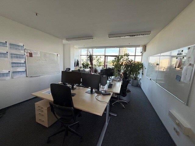 Gewerbeobjekt Braunschweig Innenstadt - 7 Zimmer, 271 m&sup2;, 2.168&euro; | Angebot:25682881