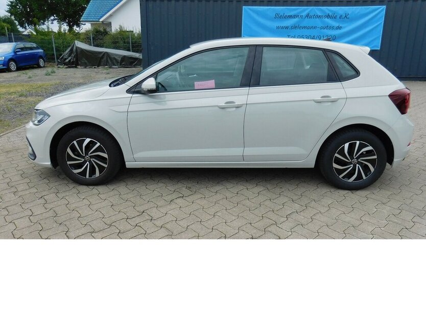VW Polo 1.0 Life MPI BMT 4Trg Klima Navi LED 20.800 km 15.690 € Vordorf 38533