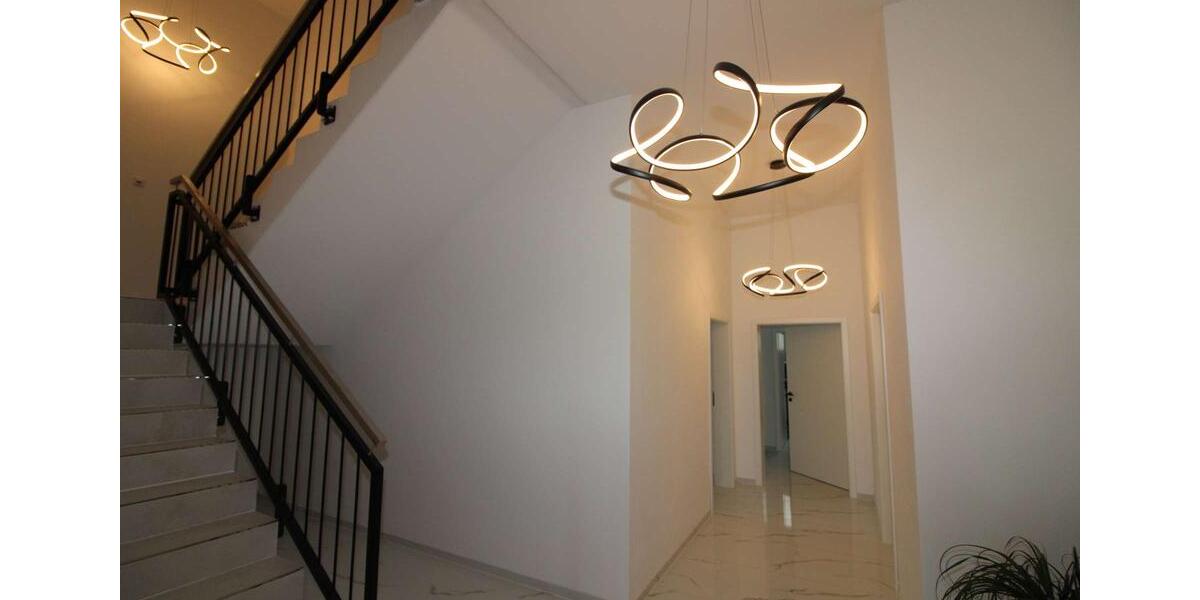 Repräsentative und moderne Bürofläche im Neubau - Dachgeschoss zimmer