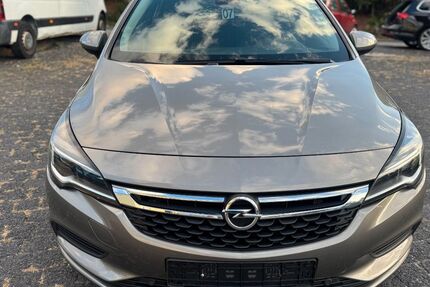 Opel Astra 163.000 km 7.699 € Goslar/Oker 38644