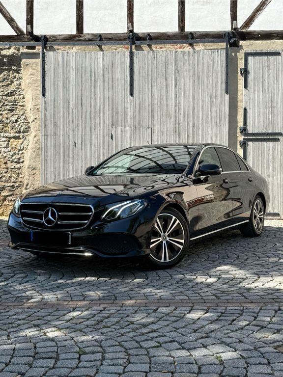 E 220