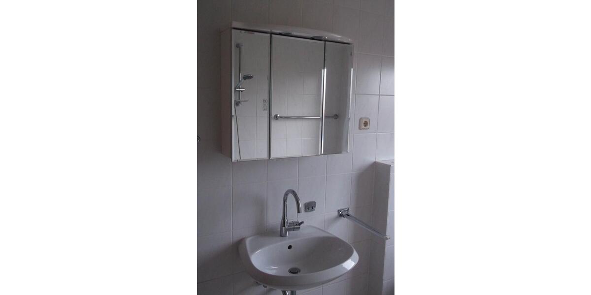 Dachgeschoßwohnung Langelsheim - 3 Zimmer, 76 m&sup2;, 486&euro; | Angebot:26337050