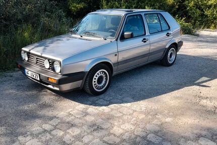 VW Golf 103.600 km 4.500 € Denkte 38321