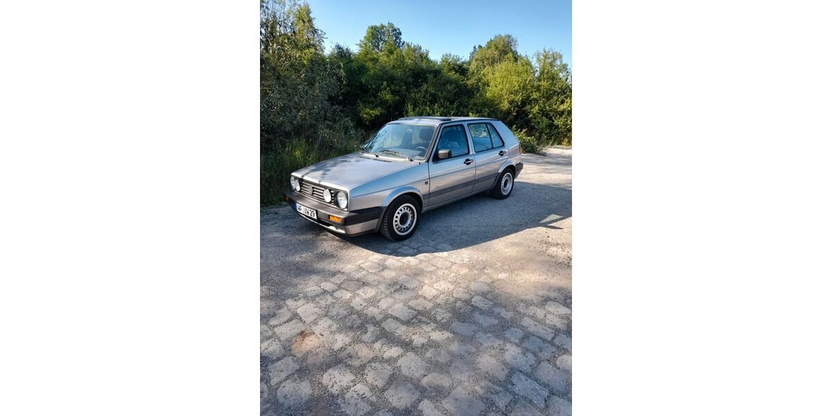VW Golf 103.600 km 4.500 € Denkte 38321