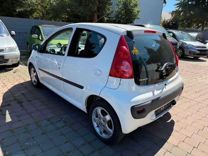 Peugeot 107 217.000 km 1.750 € Wolfenbüttel (Halchter) 38304