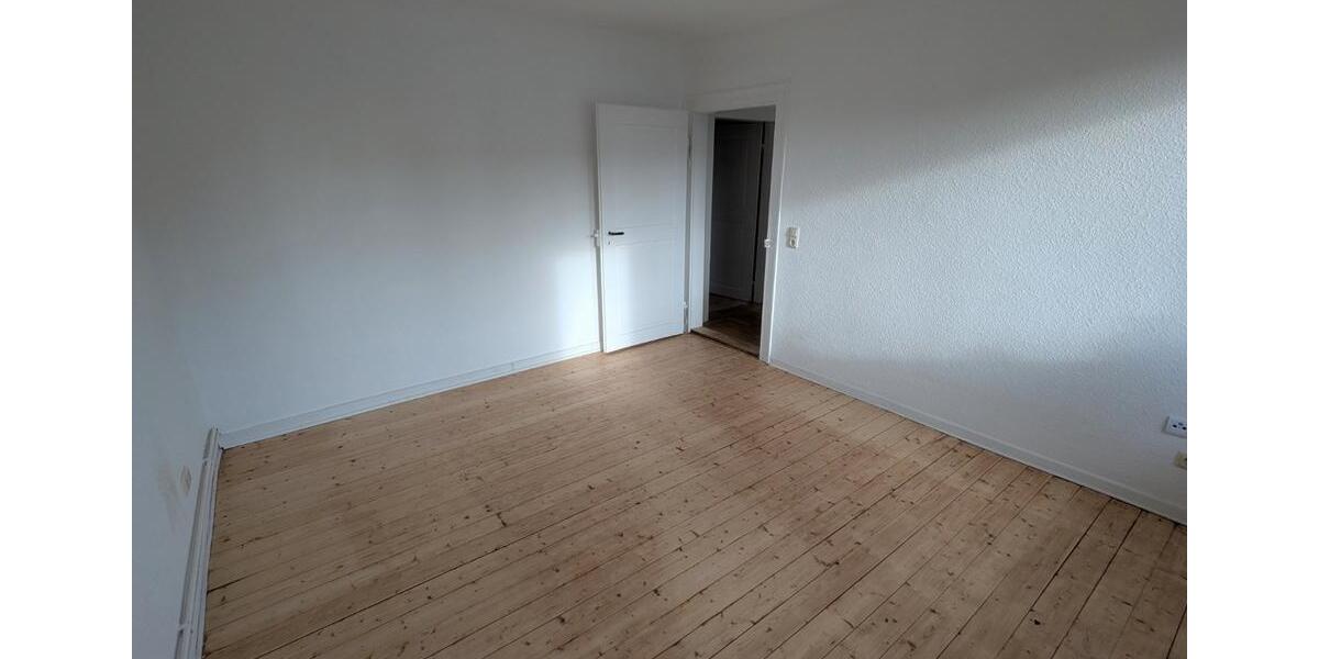 Etagenwohnung Börßum - 4.5 Zimmer, 90 m&sup2;, 720&euro; | Angebot:25994065