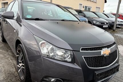 Chevrolet Cruze 179.000 km 3.990 &euro; Salzgitter 38229