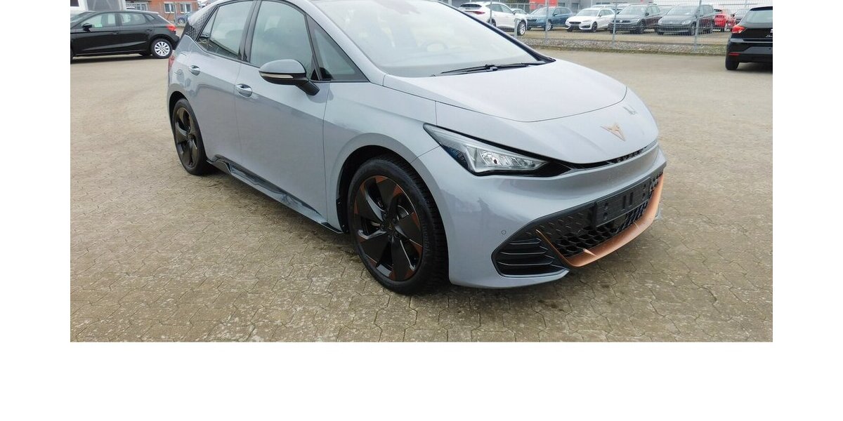 Cupra Born Elektrik 1-Gang Automatik Navi Klima Alu 16.400 km 23.990 &euro; Vordorf 38533