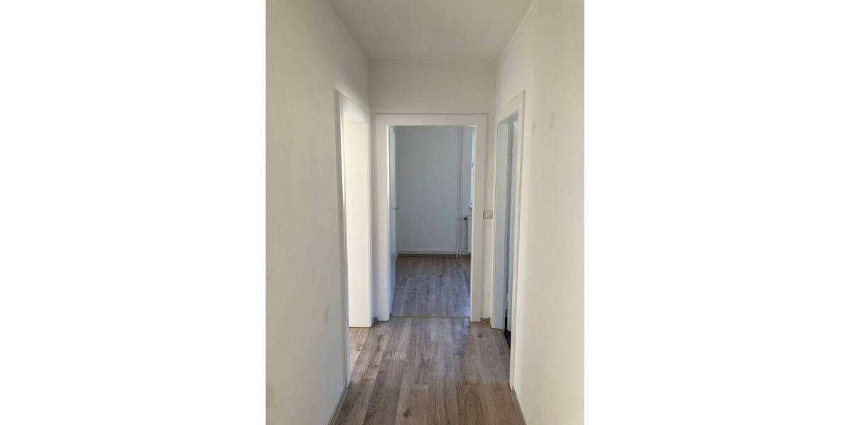 Etagenwohnung Salzgitter Lebenstedt - 3 Zimmer, 52 m&sup2;, 315&euro; | Angebot:26259207