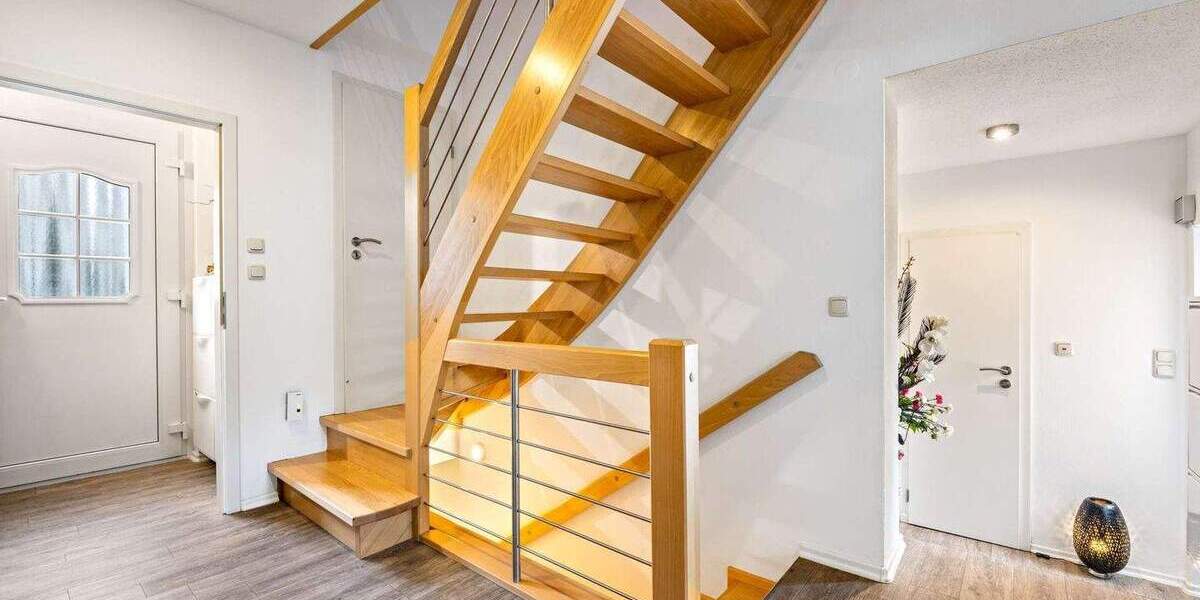 Doppelhaushälfte mit schönem Garten für Stadtmenschen 5 zimmer