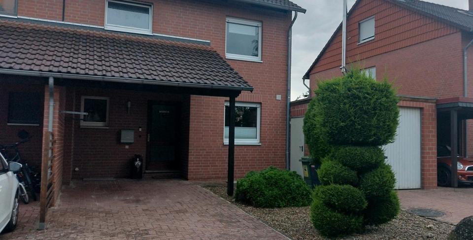 Reihenhaus Wendeburg - 6 Zimmer, 140 m&sup2;, 430.000&euro; | Angebot:27280846