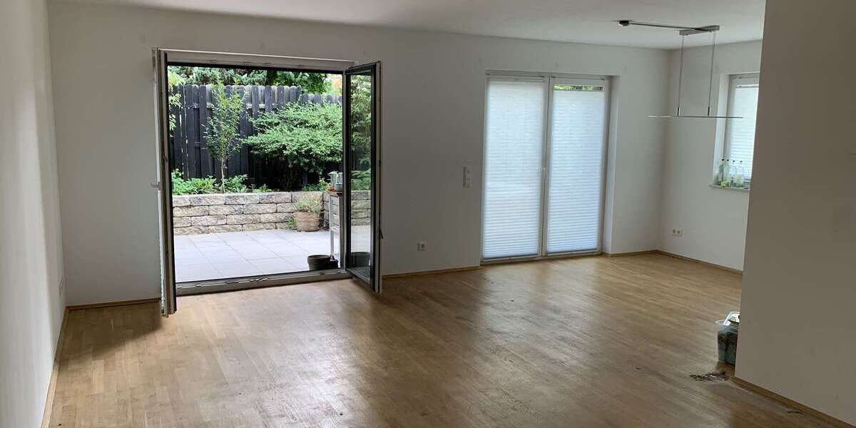 Etagenwohnung Wolfenbüttel - 3.5 Zimmer, 120 m&sup2;, 1.285&euro; | Angebot:27317737