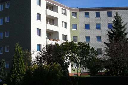 Wohnung zum Mieten in Flechtorf 460 € 78 m²