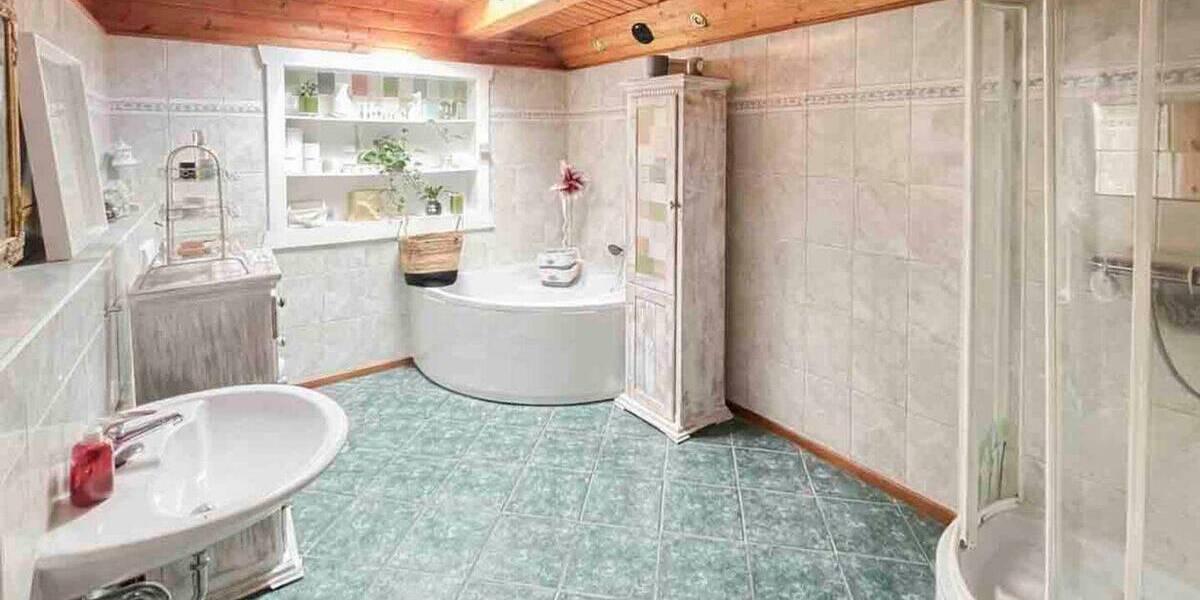 Einfamilienhaus Holle - 5 Zimmer, 234 m&sup2;, 399.000&euro; | Angebot:26731200