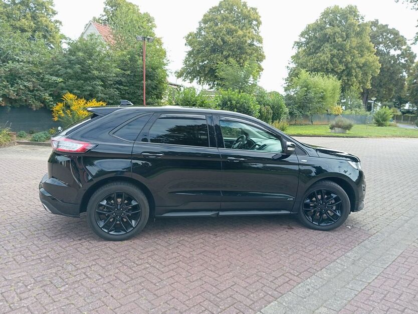 Ford Edge 98.000 km 20.900 € Salzgitter 38259