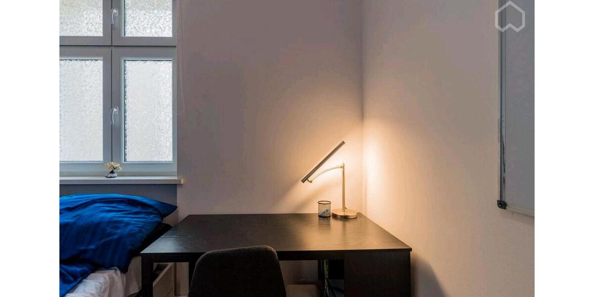 Möblierte 2-Zimmer-Wohnung mit Balkon & EBK in Berlin-Steglitz 2 zimmer