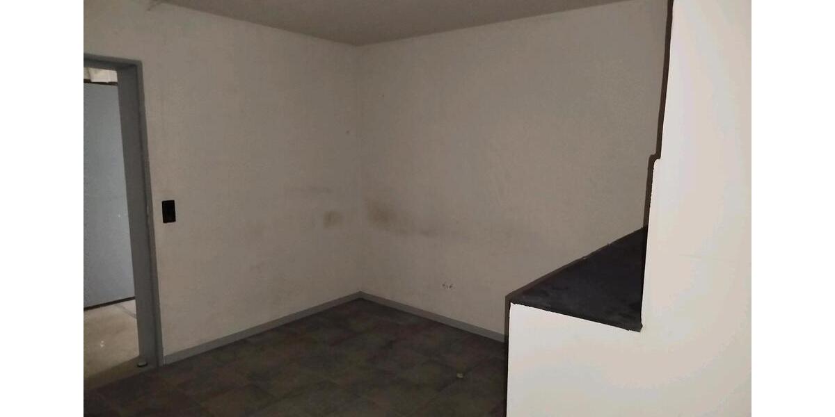 Mehrfamilienhaus, Wohnhaus Edemissen - 5 Zimmer, 250 m&sup2;, 389.000&euro; | Angebot:26769976